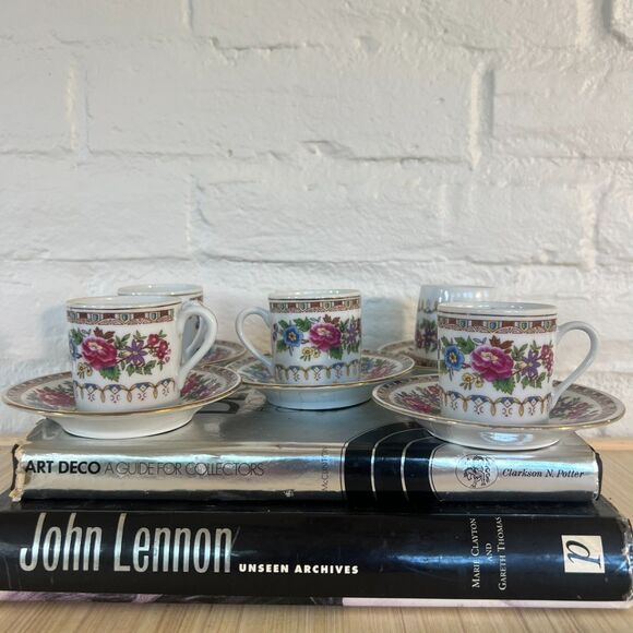 🌸 Vintage Floral Espresso Cup Set with Saucers – 5 Piece Set 🌸 - Picture 7 of 8